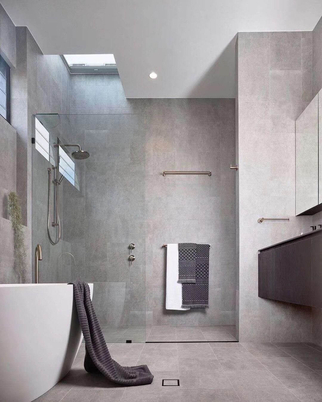 30X60 Q-STONE GRIS R10 - REF GENERIQUE