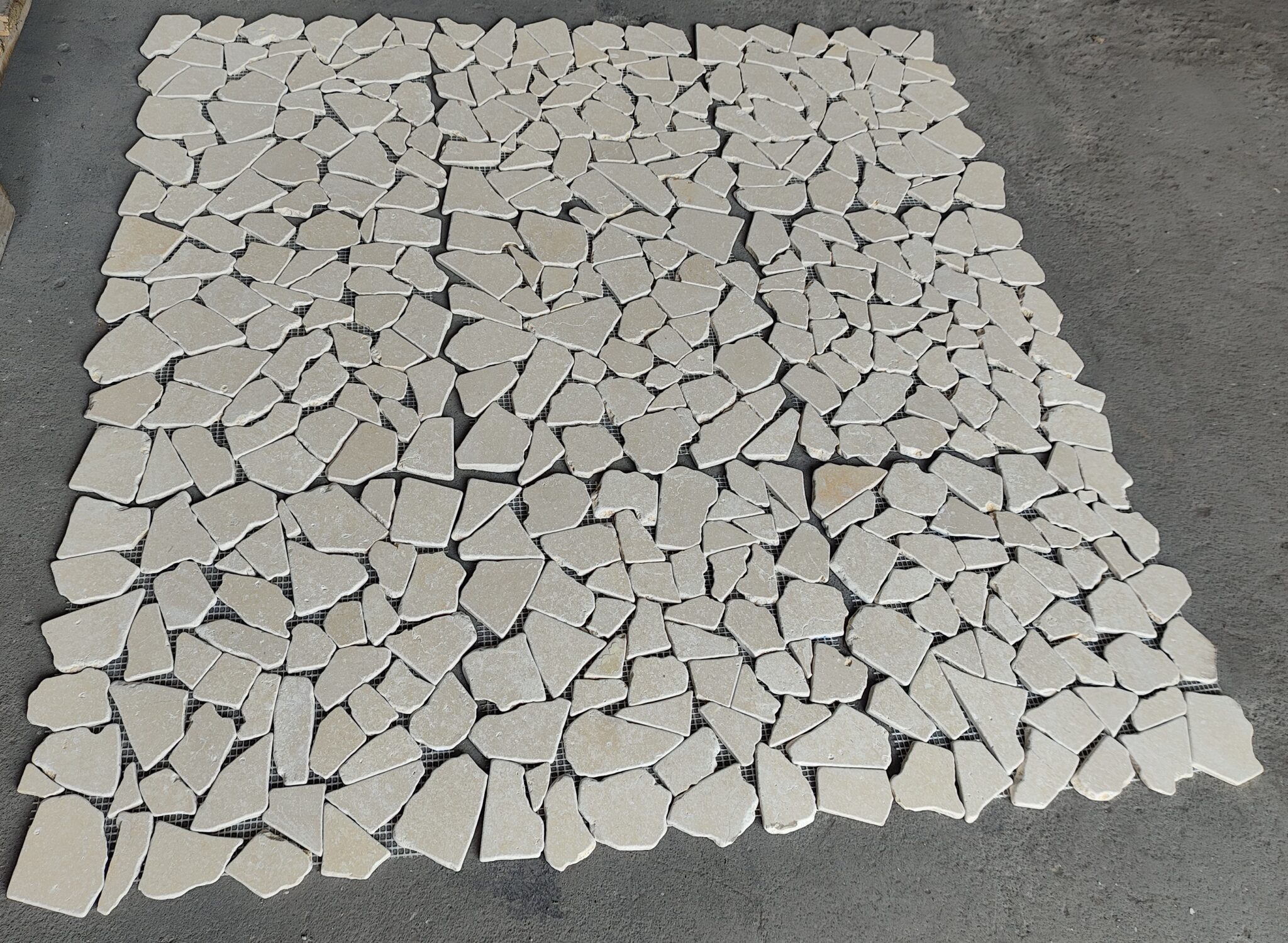 30.5X30.5 GALETS BEIGE NG